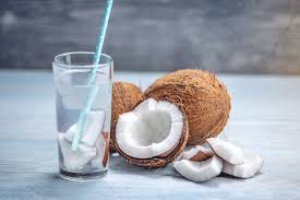 10 Benefits of Coconut Water